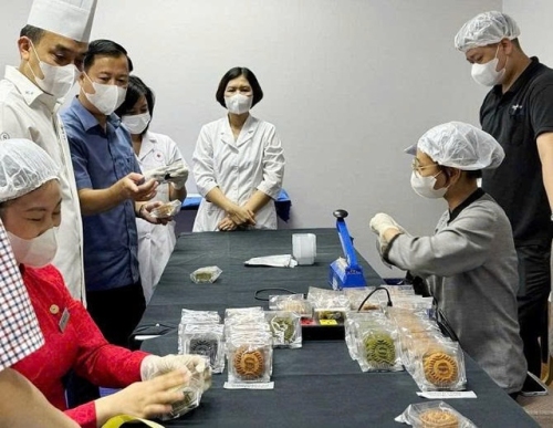 Bộ Y tế yêu cầu các tăng cường kiểm tra ATTP trong sản xuất, kinh doanh bánh Trung thu