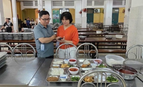 Minh bạch suất ăn, tăng giám sát an toàn thực phẩm bữa ăn bán trú