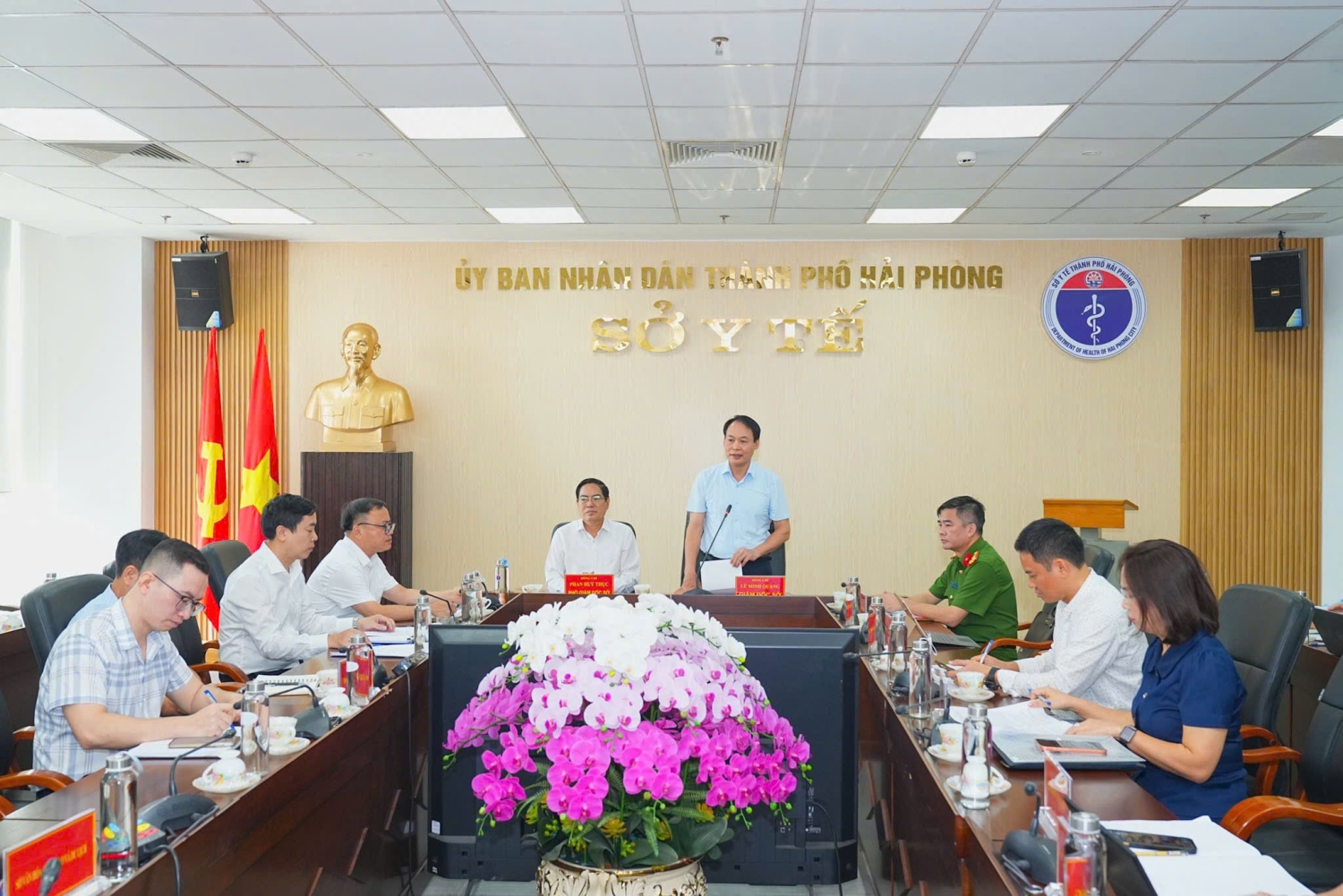 1 Tăng cường phối hợp liên ngành, siết chặt điều kiện bảo đảm an toàn vệ sinh thực phẩm